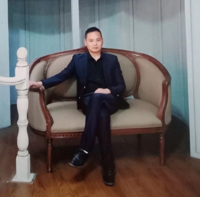 龙行天下的第二张照片--长乐相亲服务中心