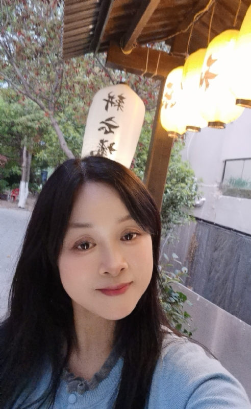 伊伊的第一张照片--长乐相亲服务中心