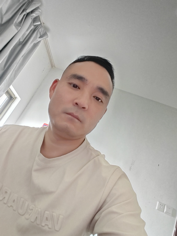 小锋的第一张照片--长乐相亲服务中心