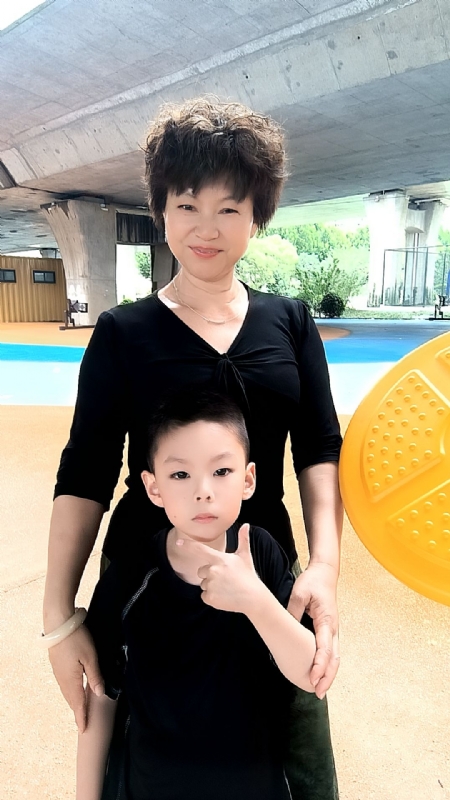 火凤凰的第一张照片--长乐相亲服务中心