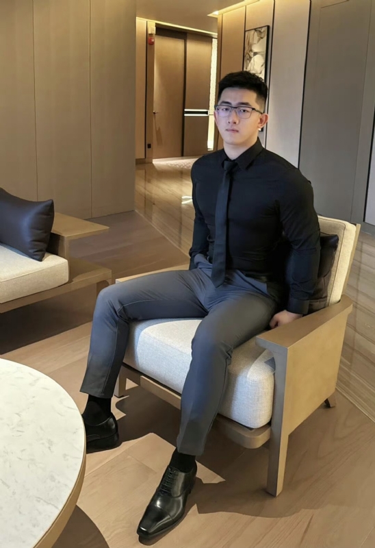李寒外改英文可家的第一张照片--长乐相亲服务中心