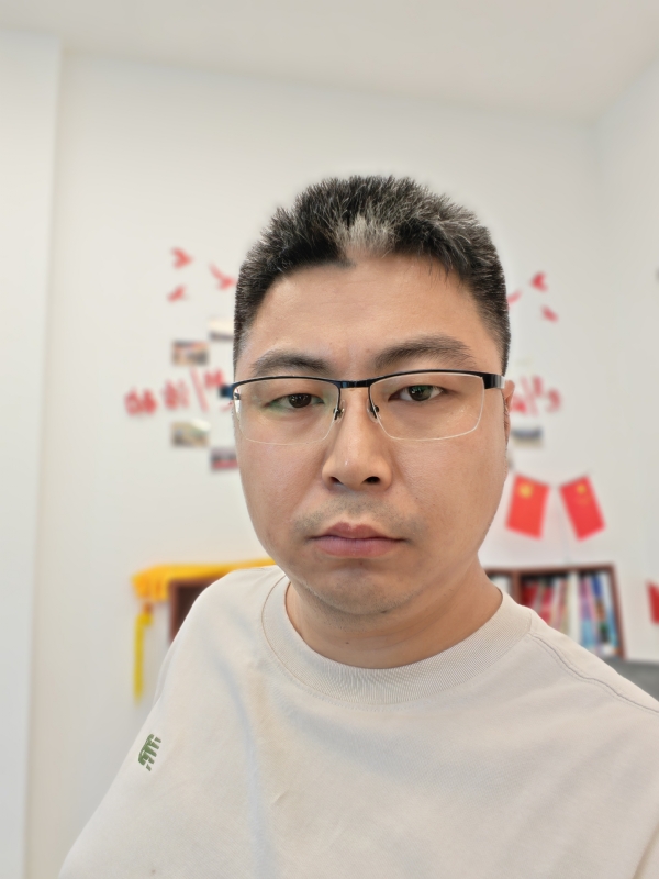 苦海寻舟的第一张照片--长乐相亲服务中心