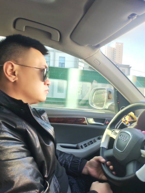 Mr陈的第一张照片--长乐相亲服务中心