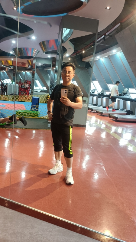 凭水相逢的第一张照片--长乐相亲服务中心