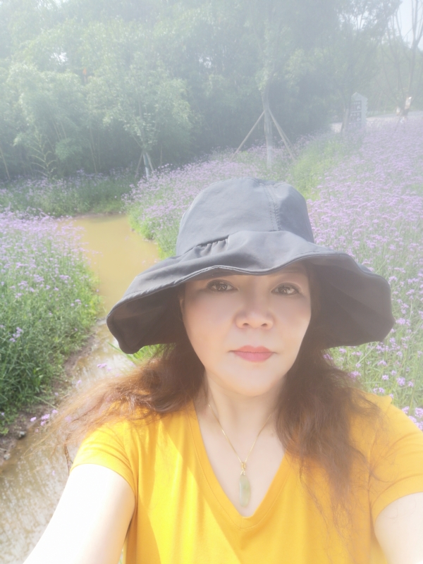 宛霞的第三张照片--长乐相亲服务中心