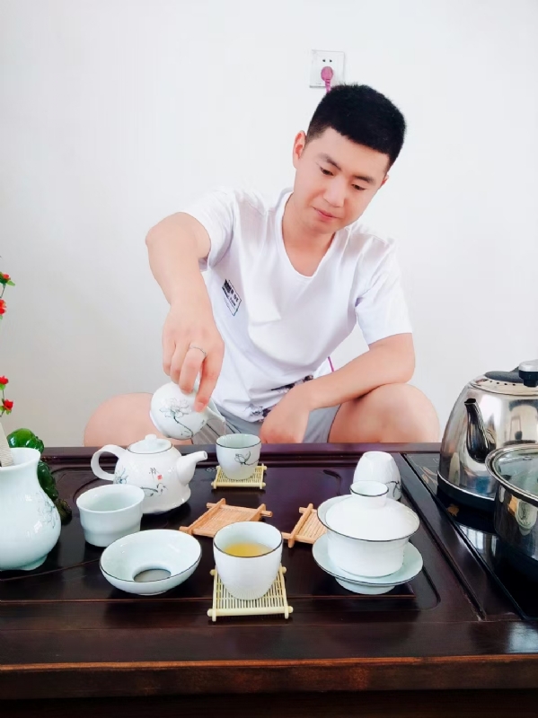 日月的第三张照片--长乐相亲服务中心