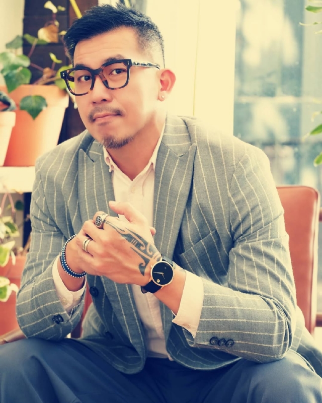 晚风渡半舟的第一张照片--长乐相亲服务中心