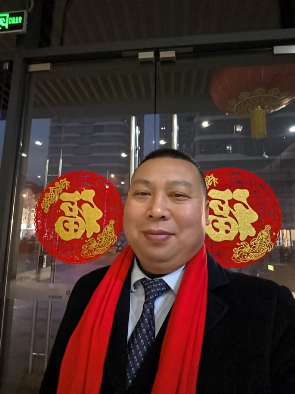 半百悟红尘的第一张照片--长乐相亲服务中心