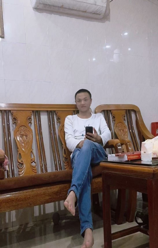 知年的第三张照片--长乐相亲服务中心