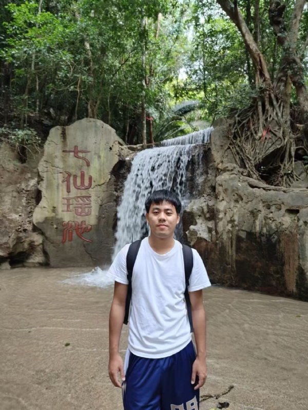 麻辣的第一张照片--长乐相亲服务中心